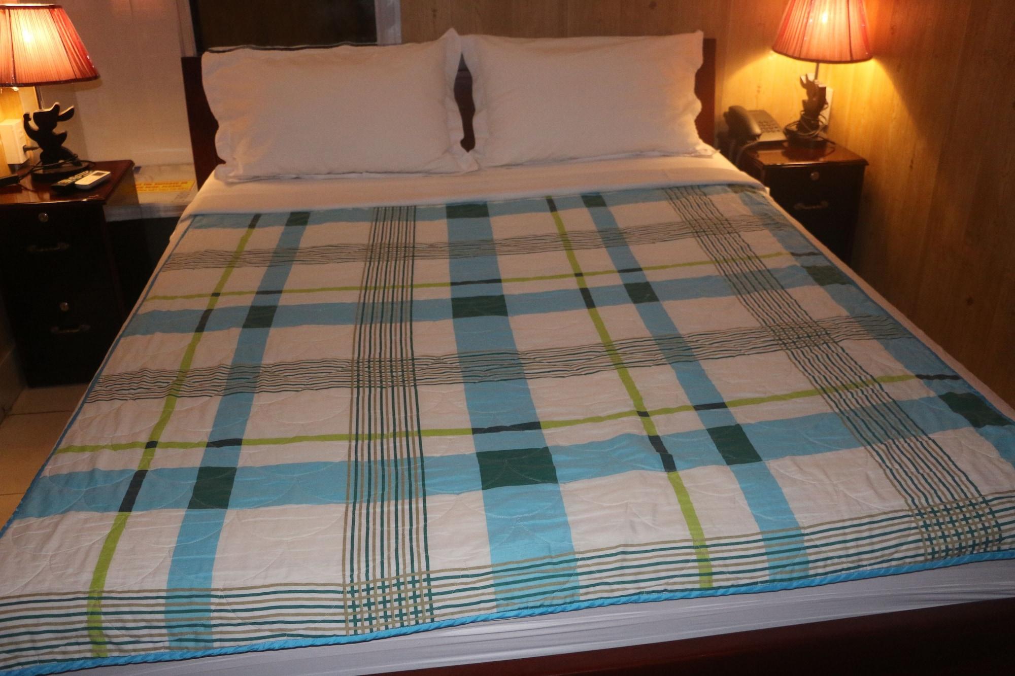 กิม ลอง โฮเต็ล Hotel เกิ่นเทอ ภายนอก รูปภาพ